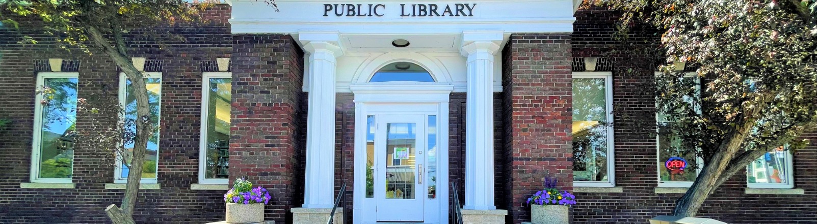 Main Street Entrance of Kenora Public Library